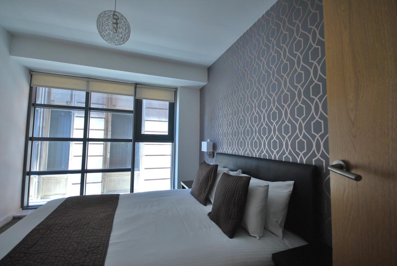 Atana Apartments Manchester Bagian luar foto